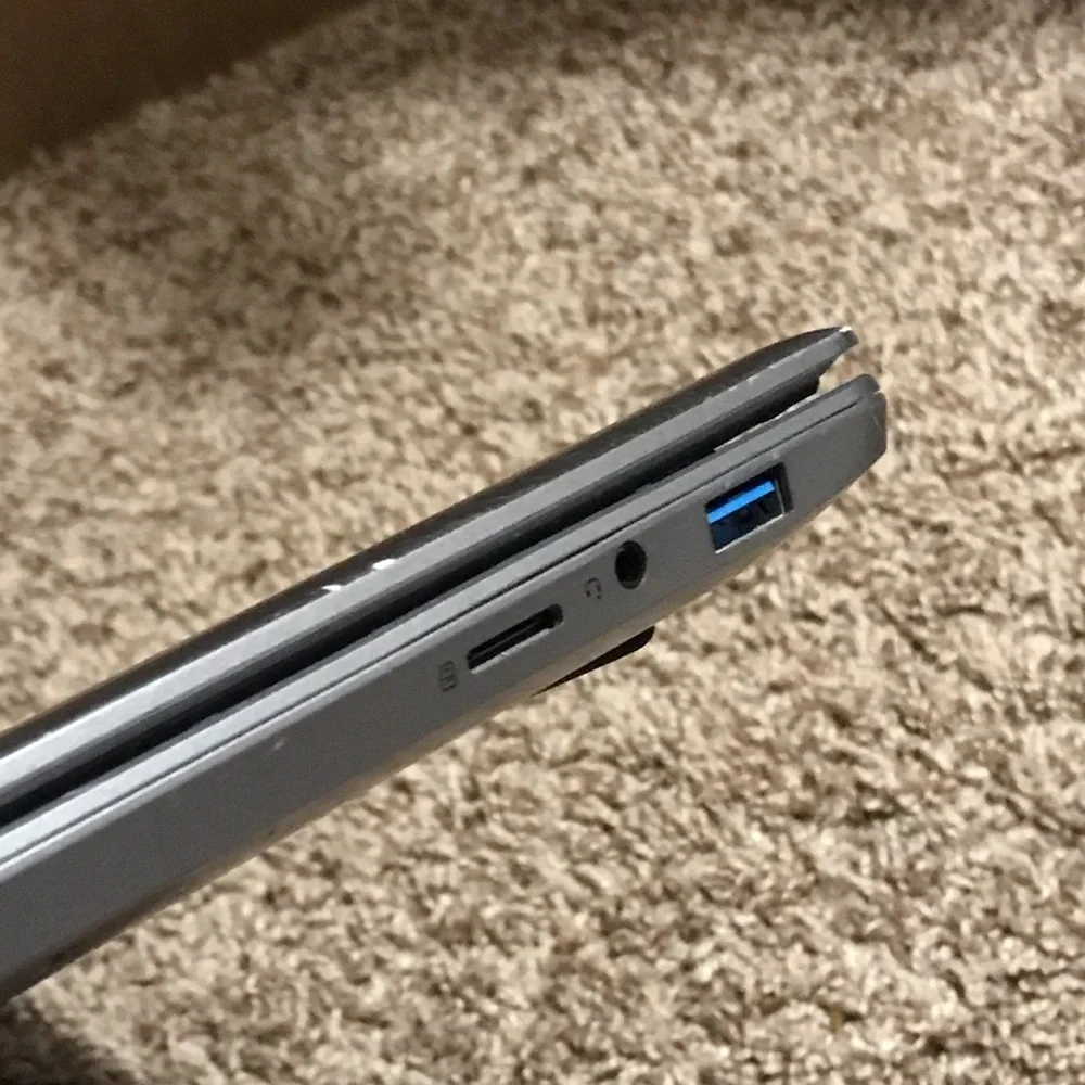 15.6” Laptop 8GB RAM 256GB Hard Drive Intel Celeron, KEYBOARD DOES NOT WORK